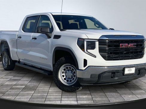 Used 2023 GMC Sierra 1500 Pro w/ Trailering Package image 3