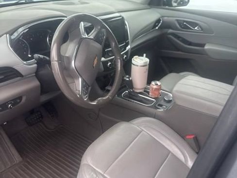 Used 2019 Chevrolet Traverse LT AWD/4WD image 14