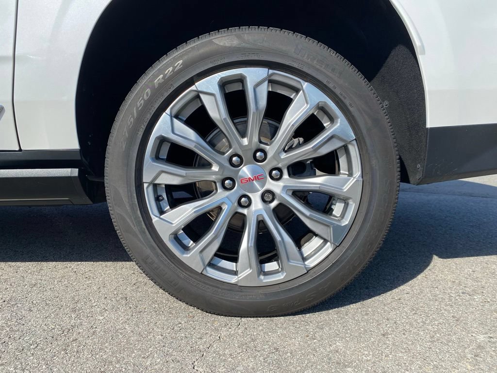 Used 2022 GMC Yukon XL Denali w/ Max Trailering Package AWD/4WD image 11