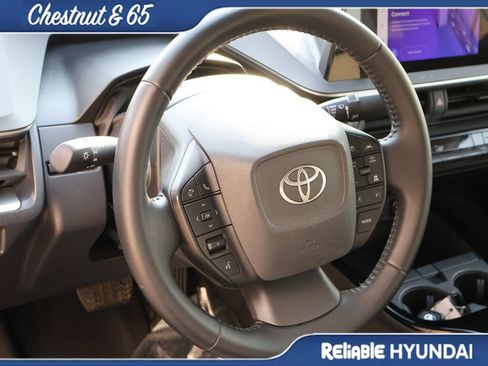 Used 2024 Toyota Prius LE AWD/4WD image 24
