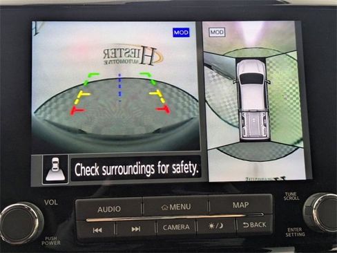 Used 2023 Nissan Titan PRO-4X w/ Pro-4x Convenience Package image 22