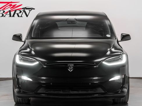 Used 2022 Tesla Model X Plaid image 2