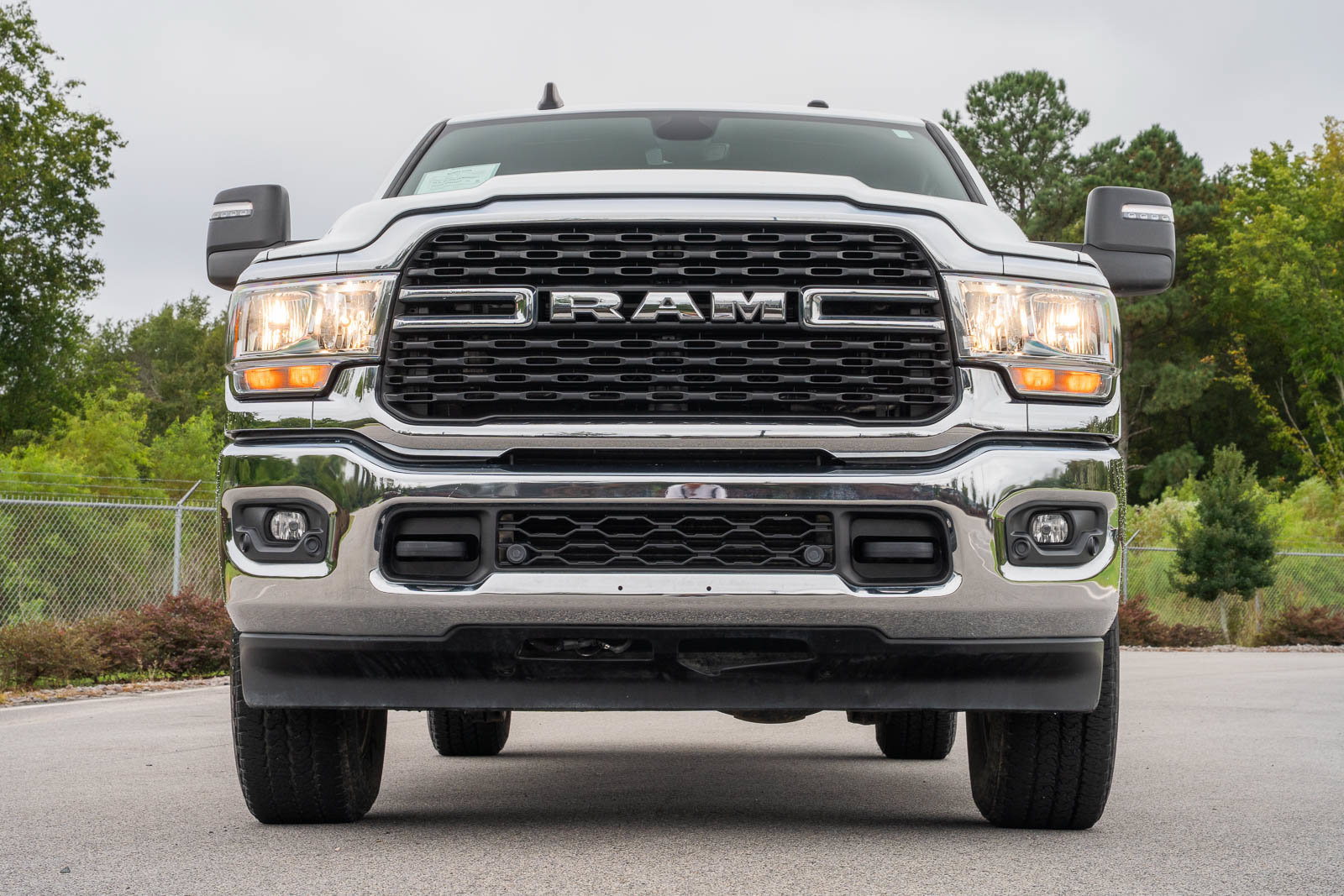 Used 2024 RAM 2500 Big Horn w/ Off Road Package AWD/4WD image 2