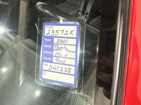 Used 2001 Toyota MR2 RWD image 24