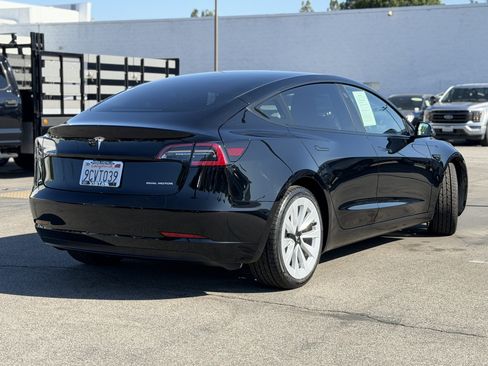 Used 2022 Tesla Model 3 Long Range AWD/4WD image 7