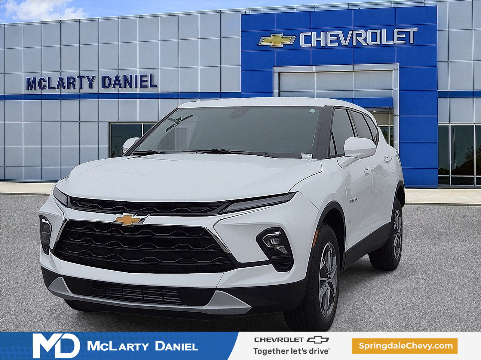 New 2026 Chevrolet Blazer LT FWD image 2