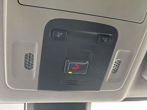 Used 2023 Toyota Camry LE image 32