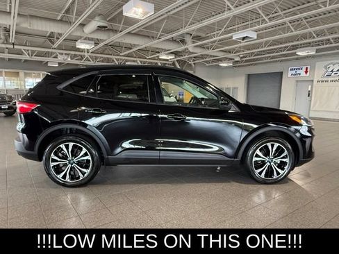 Used 2021 Ford Escape SEL w/ SEL Stealth AWD Package image 10