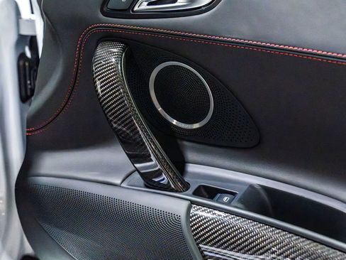 Used 2012 Audi R8 V10 image 82