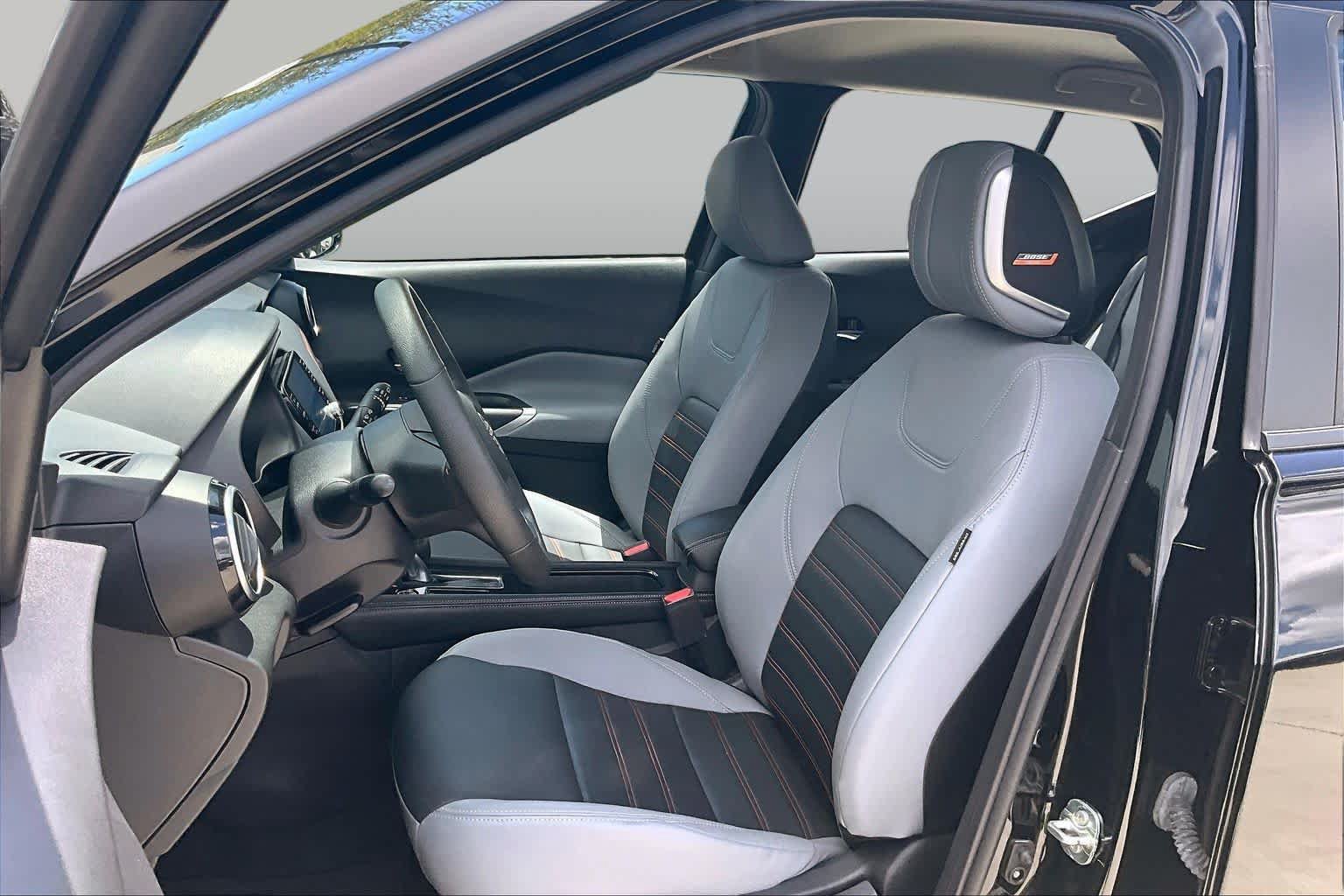 Used 2024 Nissan Kicks SR w/ SR Premium Package FWD image 8