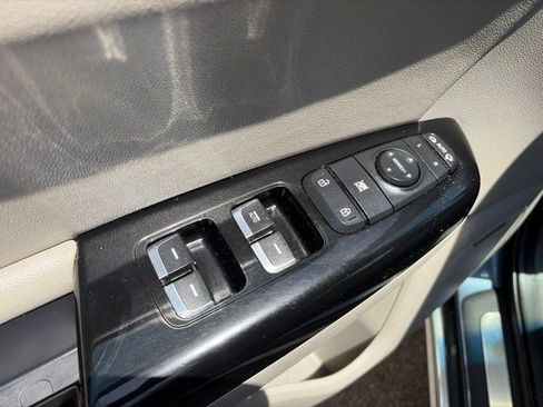 Used 2018 Kia Sportage SX FWD image 14