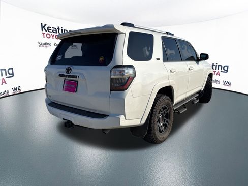 Used 2023 Toyota 4Runner SR5 image 3