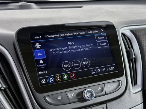 Used 2023 Chevrolet Malibu LT FWD image 35