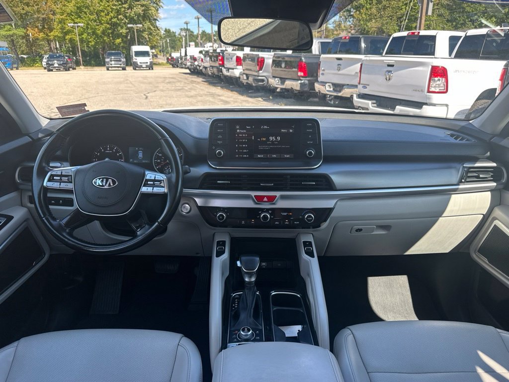 Used 2020 Kia Telluride S AWD/4WD image 17