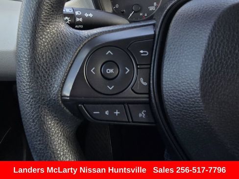 Used 2023 Toyota Corolla LE image 22