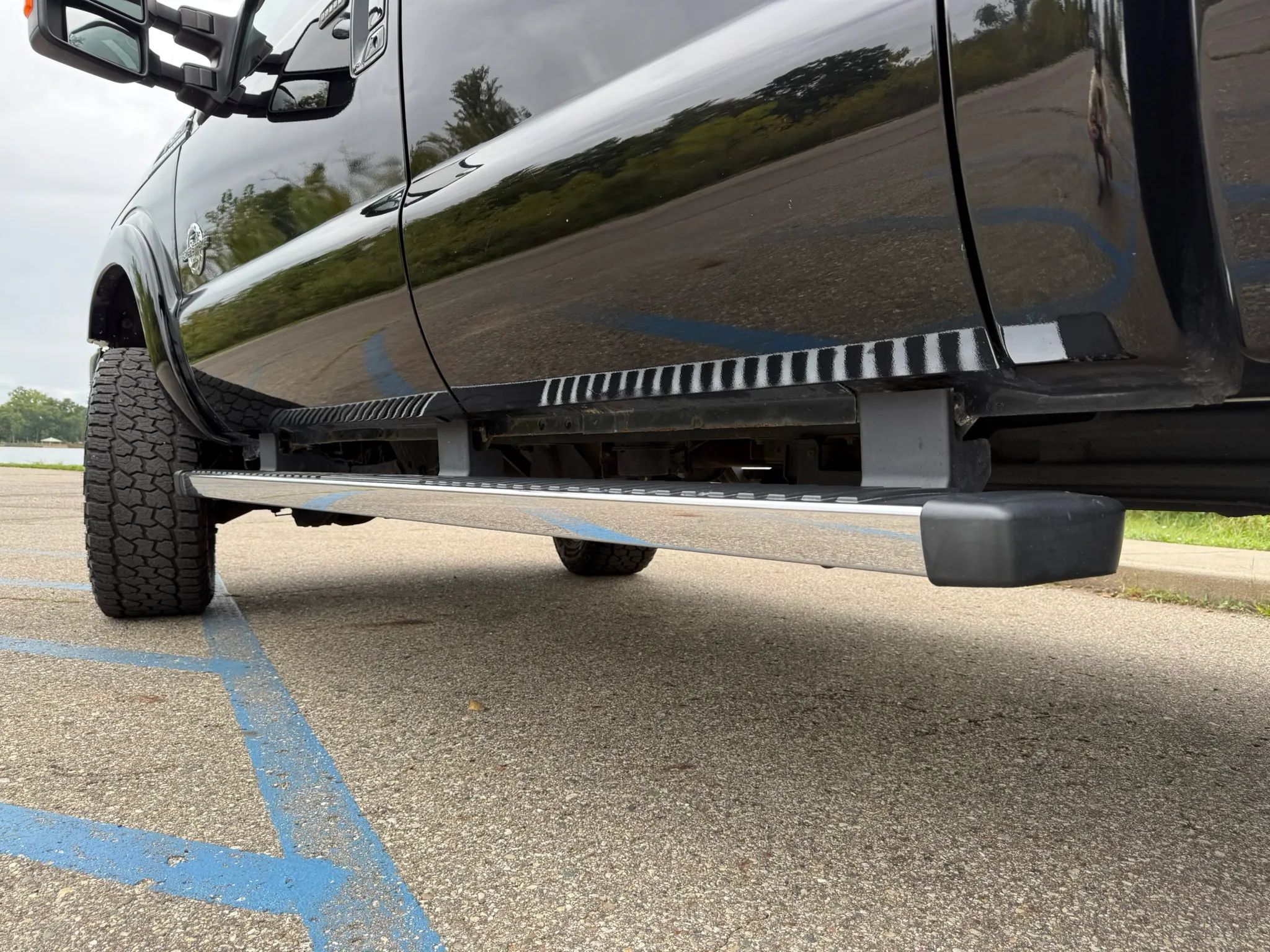 Used 2016 Ford F350 Lariat w/ Chrome Package AWD/4WD image 11