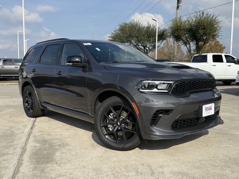 New 2026 Dodge Durango GT image 2