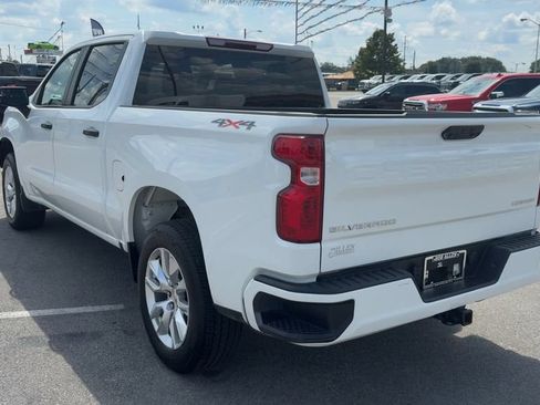Used 2024 Chevrolet Silverado 1500 Custom AWD/4WD image 5