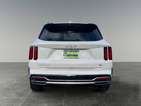 Used 2023 Kia Sorento SX image 6