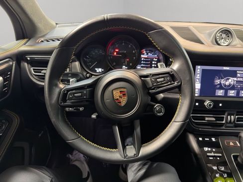 Used 2023 Porsche Macan GTS AWD/4WD image 10