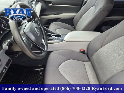 Used 2024 Toyota Camry LE image 9