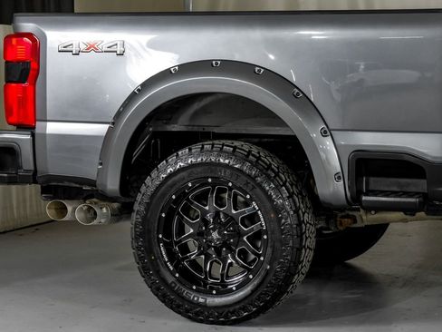 Used 2024 Ford F250 Lariat image 7