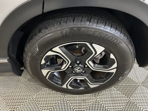 Used 2018 Honda CR-V Touring image 9