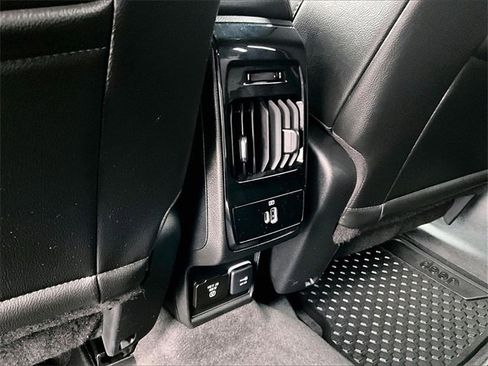 Used 2022 Jeep Compass Altitude w/ Sun and Sound Group image 25