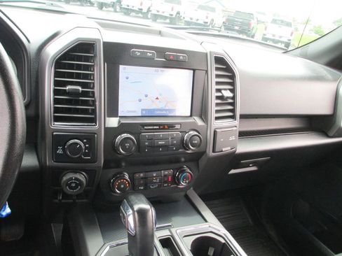 Used 2020 Ford F150 XLT w/ Equipment Group 302A Luxury AWD/4WD image 30