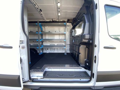 New 2026 Ford Transit 250 148 Medium Roof RWD image 9