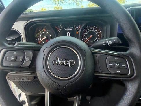 New 2026 Jeep Gladiator Sport image 27