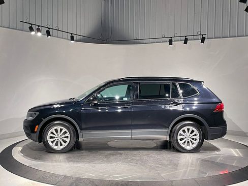 Used 2018 Volkswagen Tiguan S image 14