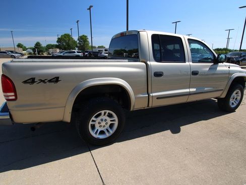 Used 2004 Dodge Dakota SLT w/ Deluxe Convenience Group AWD/4WD image 5