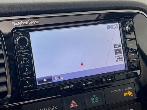 Used 2016 Mitsubishi Outlander GT image 13