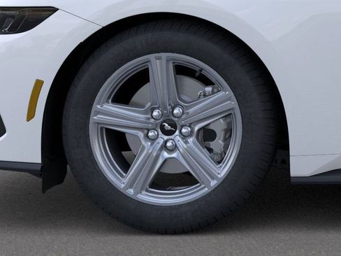 Used 2026 Ford Mustang Coupe image 21