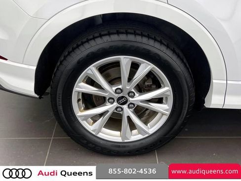 Used 2023 Audi Q3 2.0T Premium Plus w/ Premium Plus Package AWD/4WD image 7