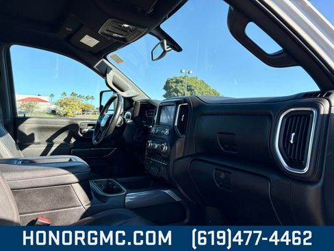 Used 2022 GMC Sierra 2500 AT4 image 21