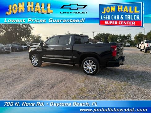 Used 2025 Chevrolet Silverado 1500 High Country AWD/4WD image 7