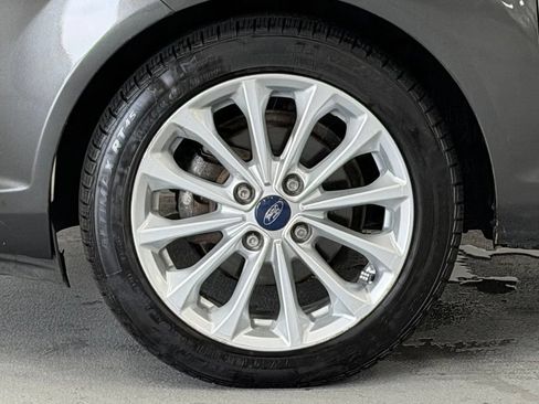Used 2019 Ford Fiesta SE w/ Equipment Group 201A FWD image 7