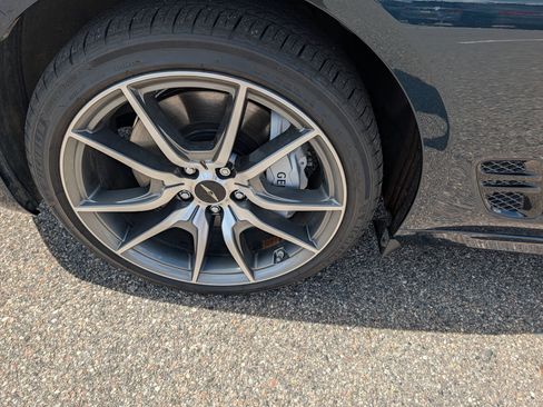 Used 2024 Genesis G70 2.5T AWD/4WD image 15