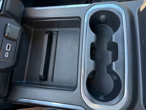 Used 2022 Chevrolet Silverado 1500 RST image 18