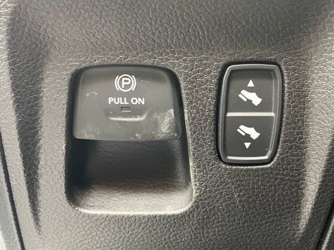 Used 2020 RAM 1500 Sport w/ Advanced Safety Group image 15