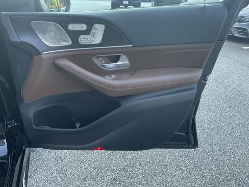 Certified 2024 Mercedes-Benz GLS 450 4MATIC image 50