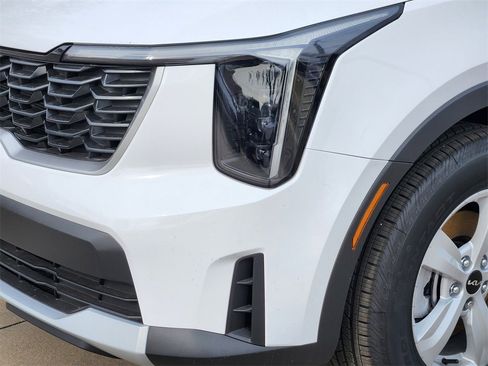 New 2026 Kia Sorento LX image 6