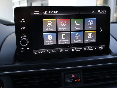 Used 2025 Honda Pilot Black Edition image 41