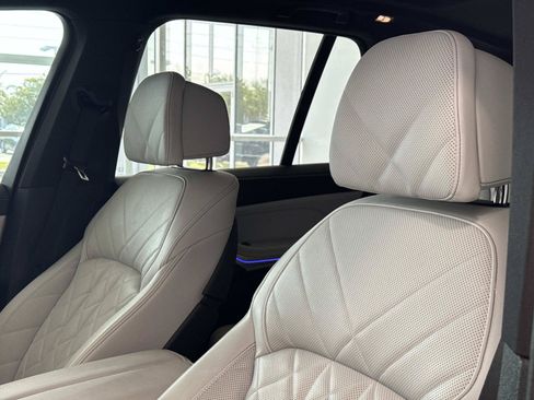 Used 2025 BMW X5 M60i w/ Climate Comfort Package AWD/4WD image 13