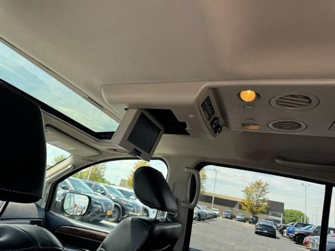 Used 2012 Nissan Armada Platinum AWD/4WD image 11