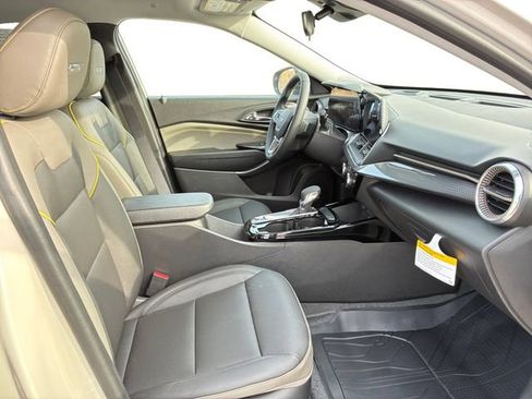 New 2026 Chevrolet Trax ACTIV w/ Driver Confidence Package image 13