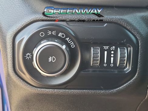 Used 2019 Jeep Wrangler Unlimited Sport S image 22