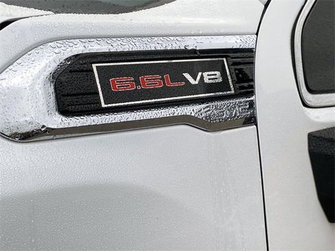 Used 2021 GMC Sierra 2500 Denali w/ Denali Ultimate Package image 12